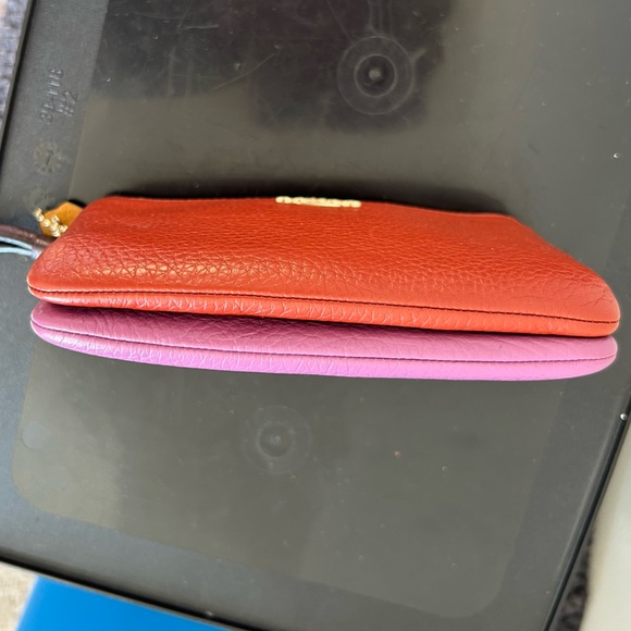 Coach Rust and Light Purple Leather Double Zip Wristlet with Gold Details - Picture 3 of 6